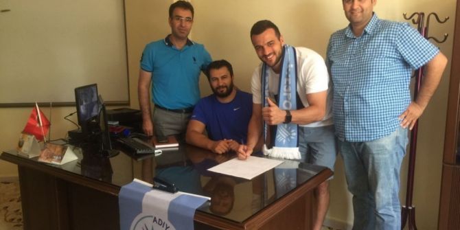 Adıyaman Belediyesi Hentbol Takımı Çalışmalarını Tüm Hızıyla Sürdürüyor