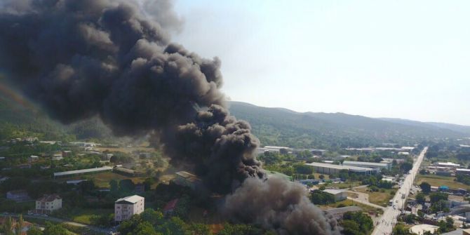 Bursa’daki Yangına Havadan Da Müdahale Ediliyor