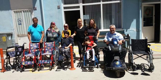 Umut Treni Derneği’nden Bozüyüklü Engellilere Destek