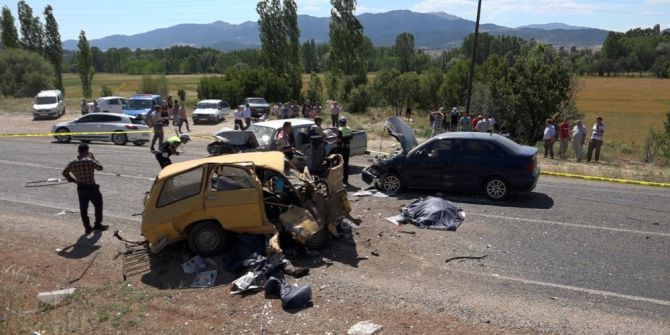 Muğla’da Zincirleme Kaza: 3 Ölü, 4 Yaralı