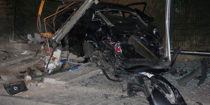 Otobüs Beklediği Durakta Can Verdi