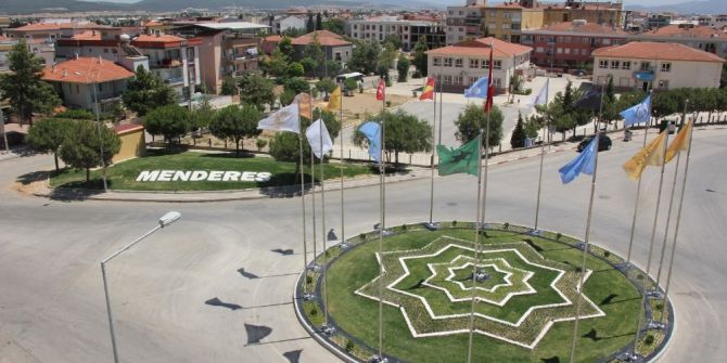 Çocuklar İstedi Başkan Abileri Yaptı