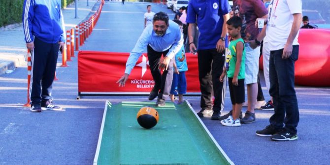 Küçükçekmece Belediyesi Yaz Spor Şenlikleri Başladı