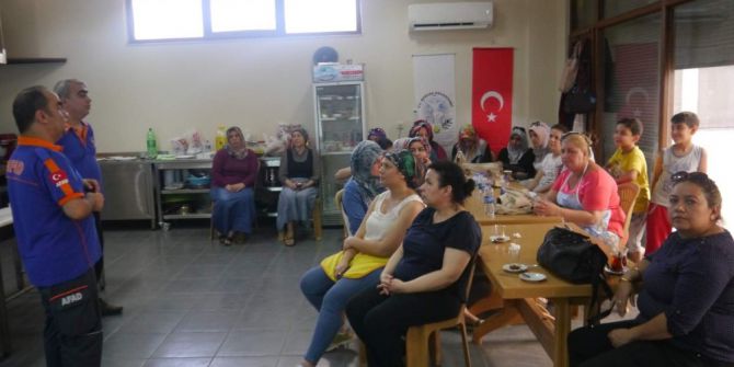 Fatih Mahallesi Muhtarlığında Afad Eğitimi