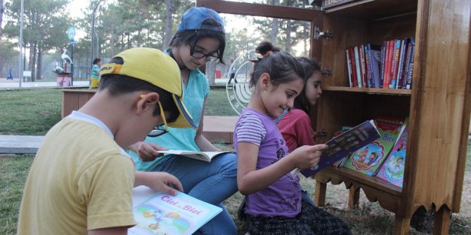 Çocuklar, Piknikte De Kitap Okuyacak