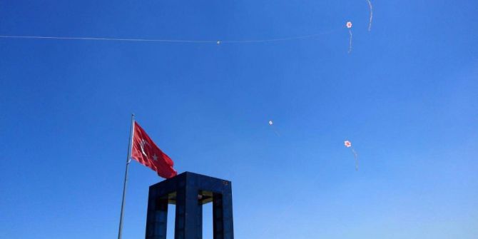 Gökyüzünü Ay Yıldızla Donattılar