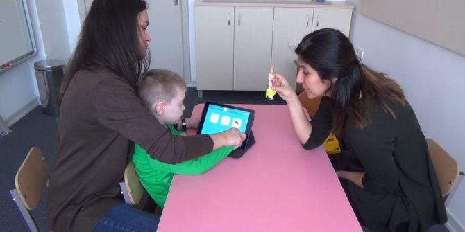 Otizmli Çocuklar İçin “Dokunkonuş”