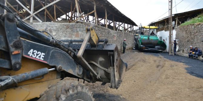 Gürpınar Ve Muratgeldi’ye Asfalt Geldi