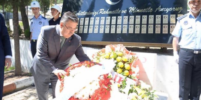 15 Temmuz Demokrasi Ve Milli Birlik Günü Etkinlikleri Kapsamında Şehitlik Ziyareti