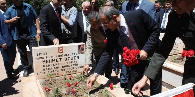 Tokat’ta 15 Temmuz Etkinlikleri Şehitlik Ziyaretiyle Başladı