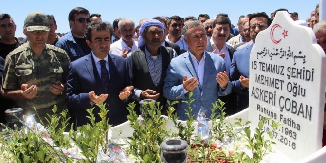 Diyarbakır’da 15 Temmuz Şehitlerinin Mezarları Ziyaret Edildi