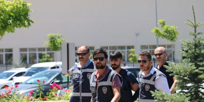 Cinayet Zanlısı 8 Ay Sonra Yakalandı