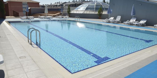 Tepebaşı’nda Açık Havuz Keyfi Başladı