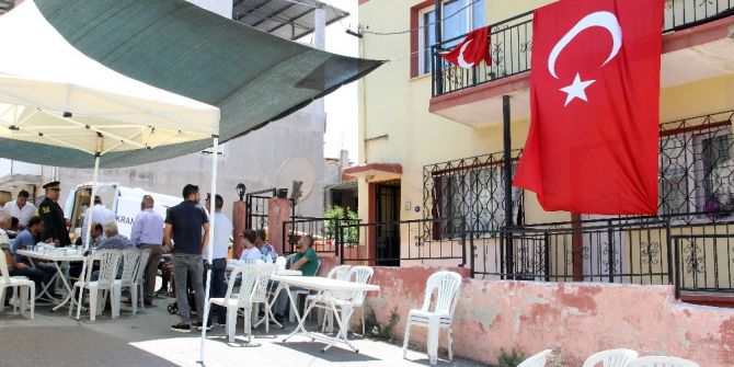 Cinnet Getiren Asker, İzmir’e Ateş Düşürdü