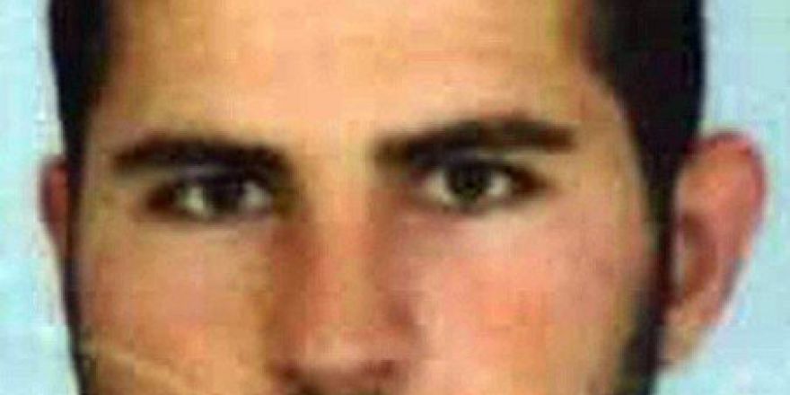 Otomobille Biçerdöverin Altına Girdiler: 2 Ölü