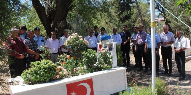 Samsat’ta Şehit Kabri Ziyaret Edilerek Şehitlere Mevlit Okutuldu