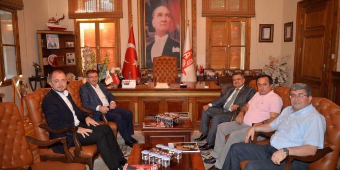 Kocaeli Milletvekili Şeker Ve Başkan Yağcı Bir Araya Geldiler