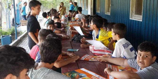 Sporcu Çocuklara, Çocuk Hakları Eğitimi Verildi