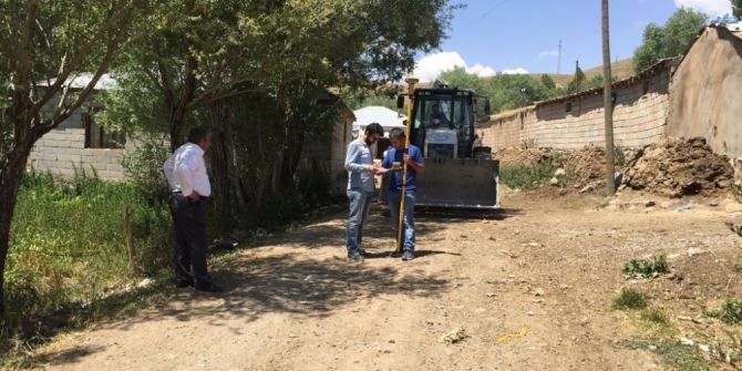 Çaldıran’da Altyapı Çalışması