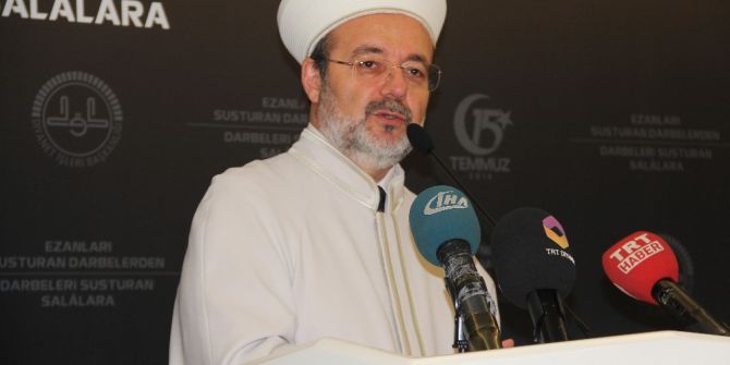 Diyanet İşleri Başkanı Görmez, 15 Temmuz Fotoğraf Sergisine Katıldı