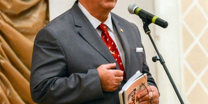 Anadolu Aydınlar Ocağı Başkanı İbrahim Öztek: