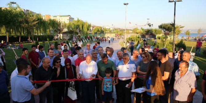 Darıca’da 15 Temmuz Fotoğraf Sergisi Açıldı