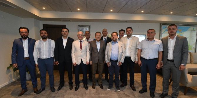 Balıkesirspor’un Yeni Yönetiminden Başkan Uğur’a Ziyaret