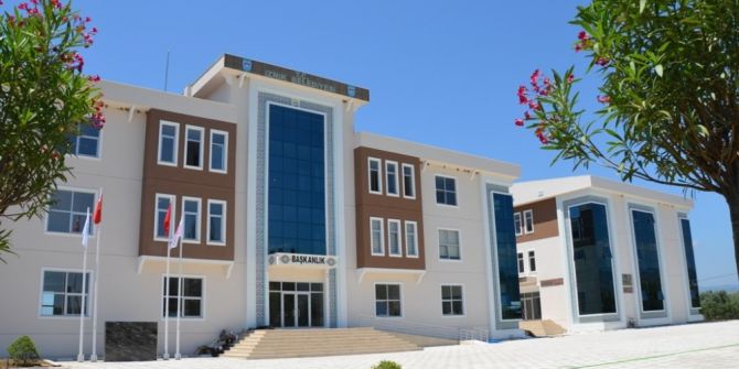 15 Temmuz Bayrakları Göndere Çekildi