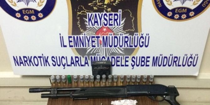 Uyuşturucu Operasyonu: 4 Gözaltı