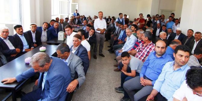 Erciş’te Husumetli Aileler Barıştırıldı