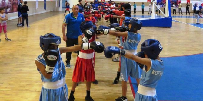 Edremit’te 15 Temmuz Şehitlerini Anma, Demokrasi Ve Milli Birlik Günü