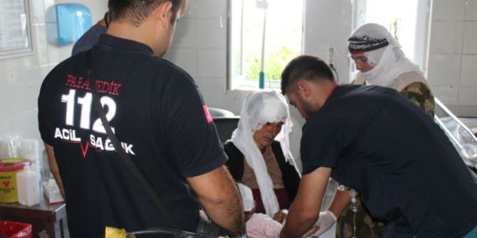 Minibüs Takla Attı: 2 Ölü, 4 Yaralı