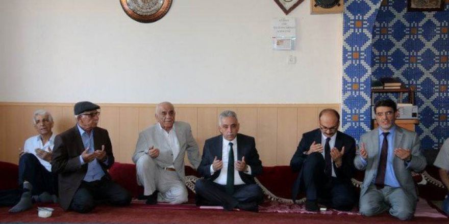 Vali Toprak’tan Vatandaşlara Taziye Ziyareti