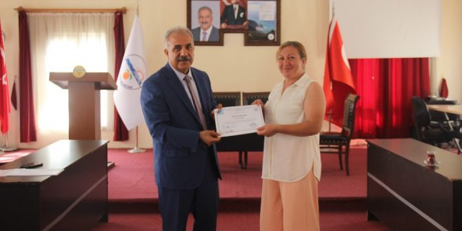 Girişimcilik Eğitimi Alan 120 Kişiye Sertifika