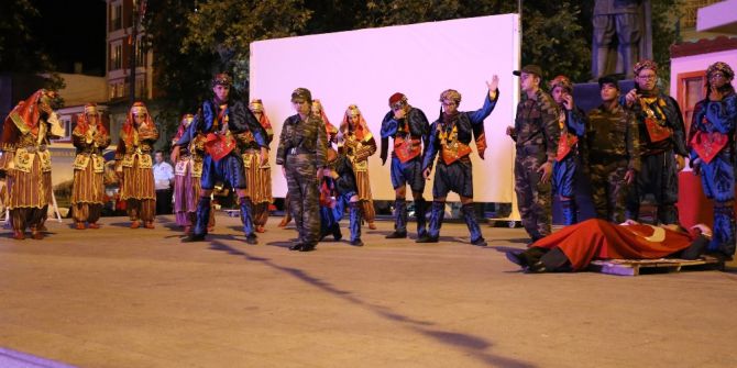 15 Temmuz Etkinlikleri Burhaniye’de Devam Ediyor