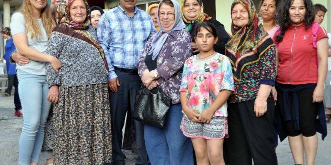 Uysal ‘Söz Sizde’ Projesiyle Mahallelerde Halkı Dinliyor