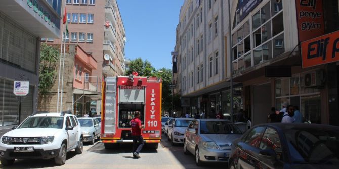 Adıyaman’da Odunluk Yangını