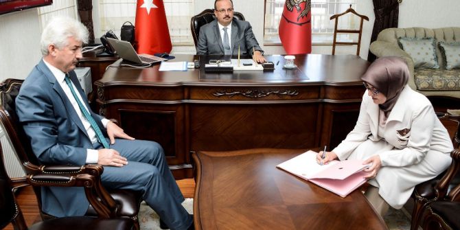 Meram’dan 15 Temmuz Hatırası 15 Kütüphane