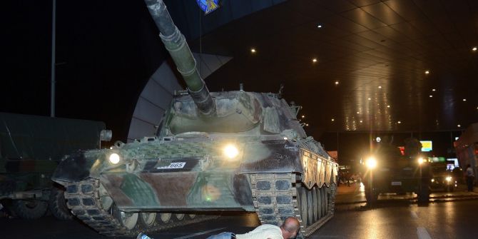 İha’dan 15 Temmuz Fotoğraf Sergisi