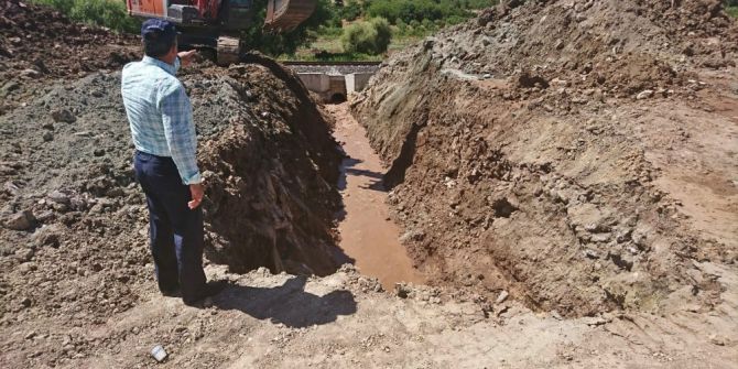 Su Hattı Temizlendi Ve Tamir Edildi