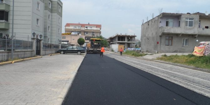 Alikahya’da Tüm Yolara Asfalt Çalışması Yapıldı