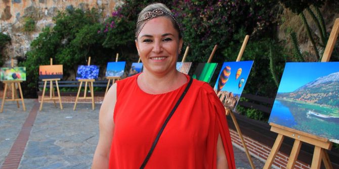 Sınıf Öğretmeninden Azerbaycan’da ‘Türkiye’m’ Konulu Fotoğraf Sergisi