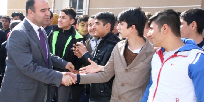 Büyükşehir Gençlik Meclisi Üye Seçimleri Yapacak