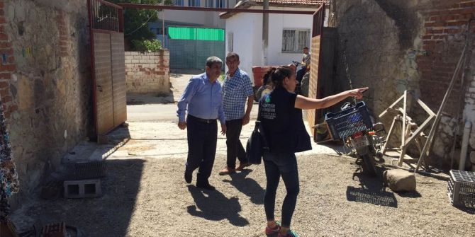 Hayvan Damları Sineğe Karşı İlaçlanıyor