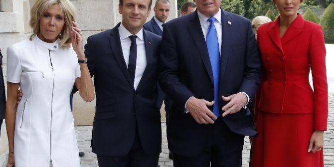 Fransa Cumhurbaşkanı Macron’dan Abd Başkanı Trump’a Resmi Karşılama
