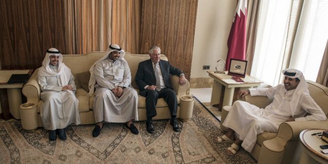 Abd Dışişleri Bakanı Tillerson, Katar Emiri Thani İle Görüştü