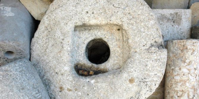 25 Yıldır Taş Topluyor