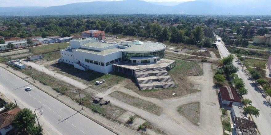 Kültür Merkezi İnşaatı Hızlandırılıyor