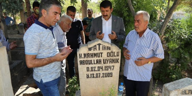 Abdullah Uyanık Mezarı Başında Anıldı