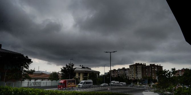 İstanbul Karanlığa Büründü